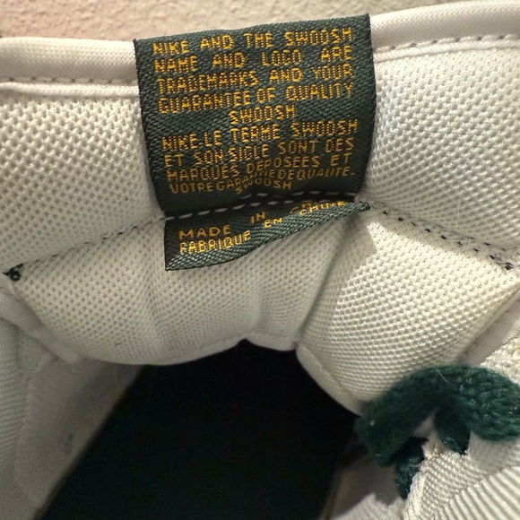 Nike High-Top Sneakers in Dark Green and Mustard Yellow - Picture 4 of 6